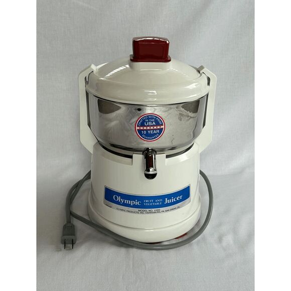 Olympic Fruit & Vegetable Juicer Model NO. 1000, USA Made, Tested, Clean - Picture 1 of 16